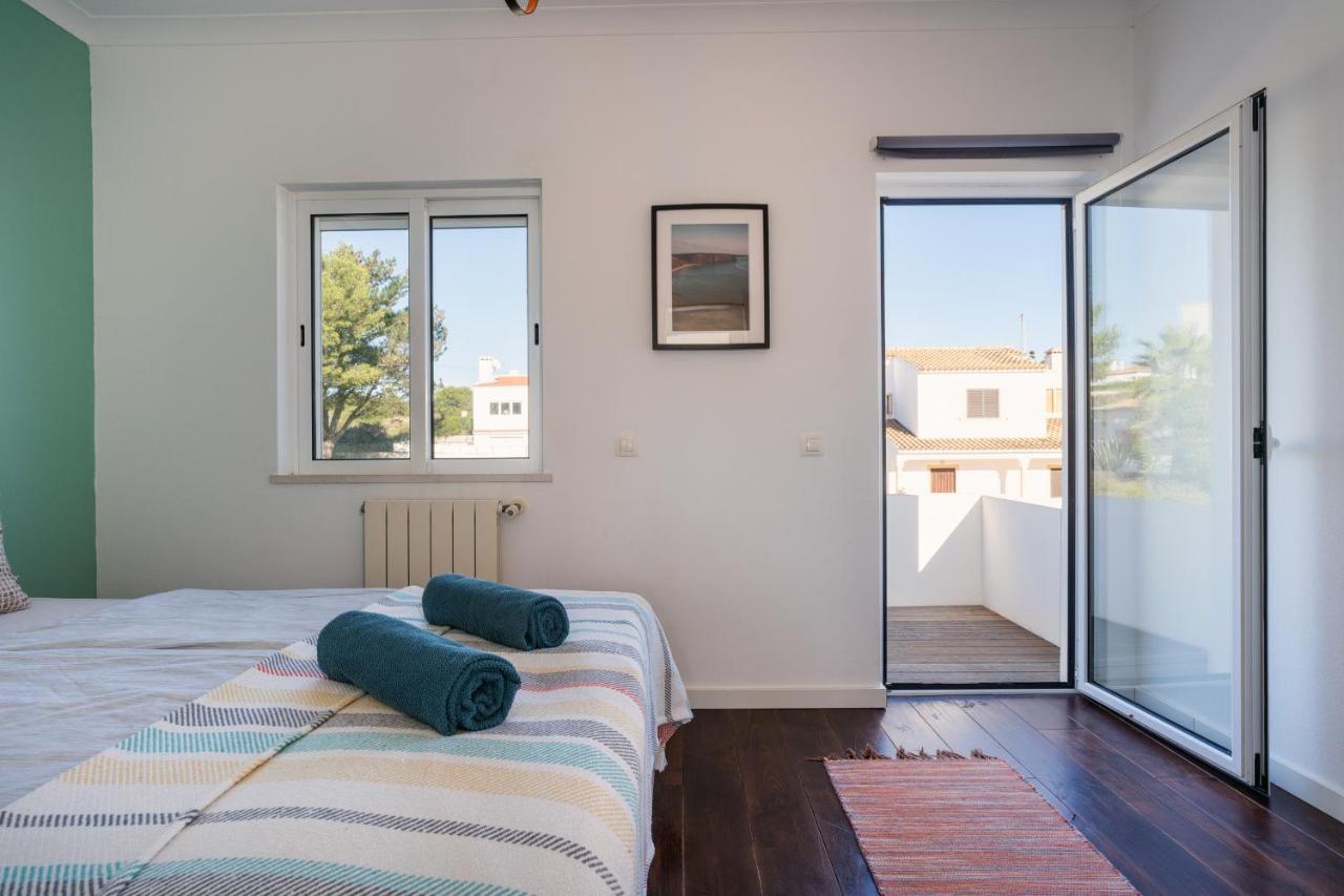 Beach House Clerigo - 2 Unique Apartments Aljezur Eksteriør bilde